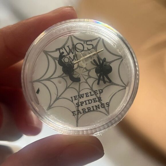 New spider earrings - Picture 3 of 3